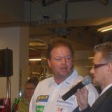 Foto: Dartdemonstratie met Raymond van Barneveld (114)