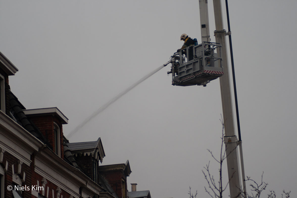 Foto: Woningbrand Leeuwarderstraat, Groningen (97)